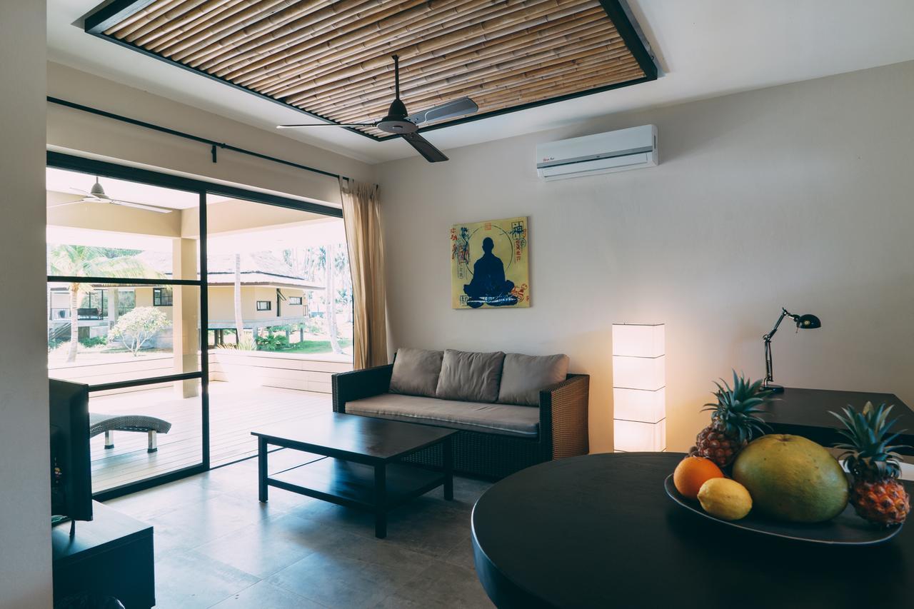 Le Motu Hotel Taling Ngam  Exterior photo